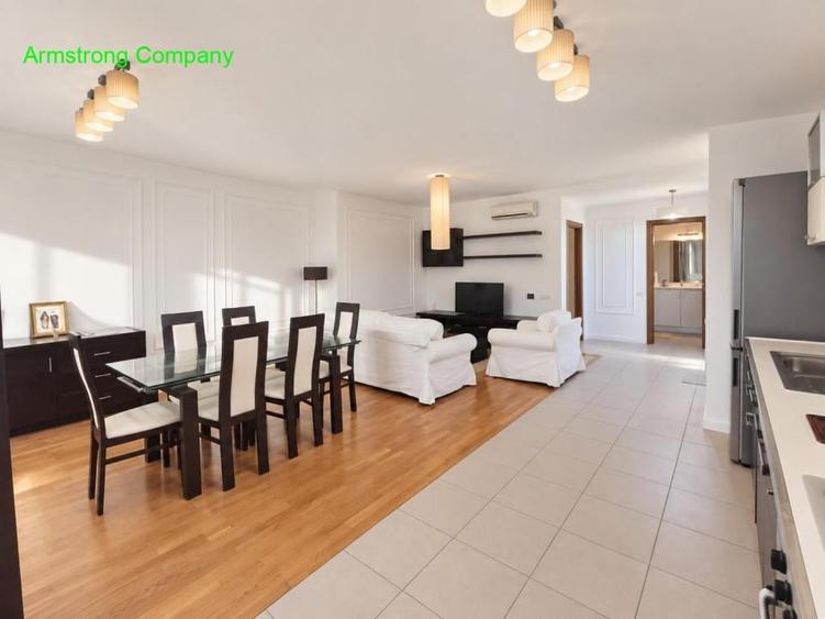 Apartament cu 2 camere, mobilat în Parcul Carol