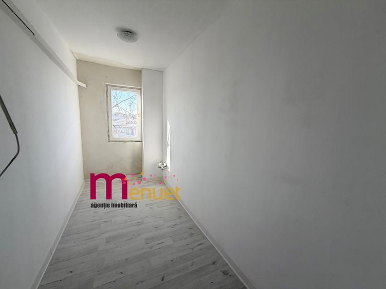 Apartament cu 2 camere semidecomandat în Spitalului