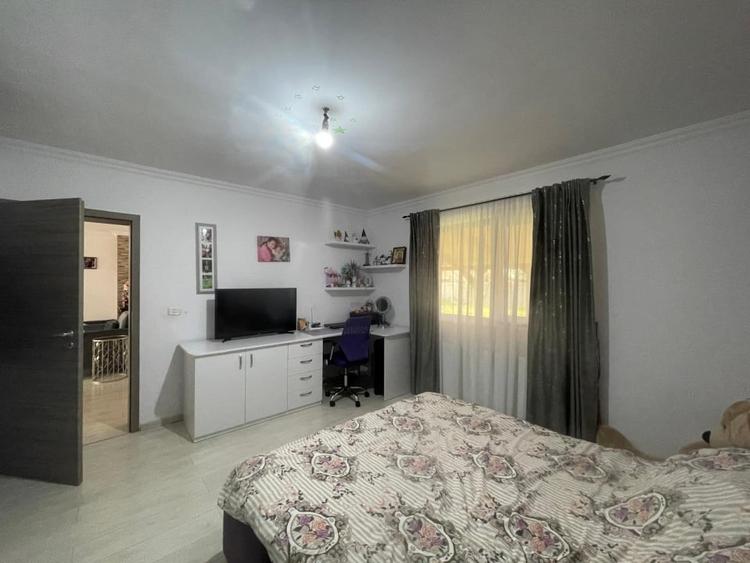 Casă individuală cu 3 camere cu Teren 660 Mp în Moșnița Nouă