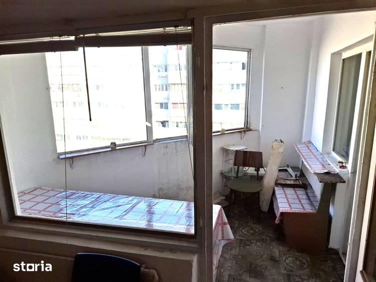 Apartament cu 4 camere decomandat în Unirii Sud