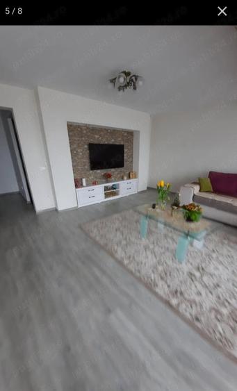 Casă cu Teren 300 Mp în Central