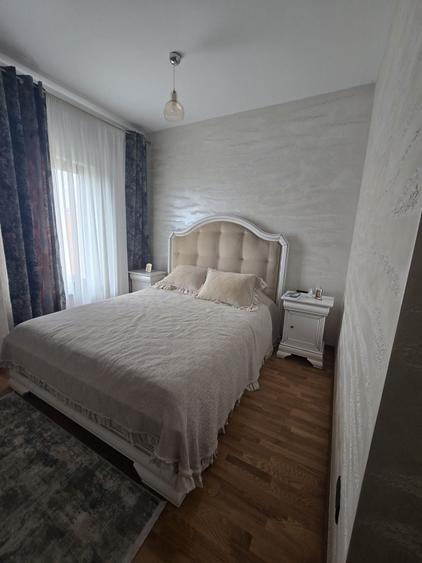 Apartament cu 2 camere decomandat în Exterior Vest