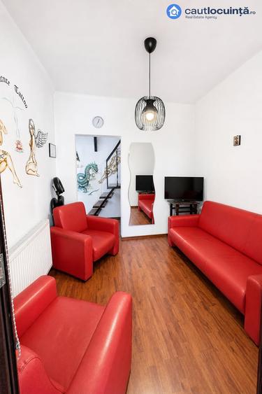 Apartament cu 3 camere în P-ța Romană