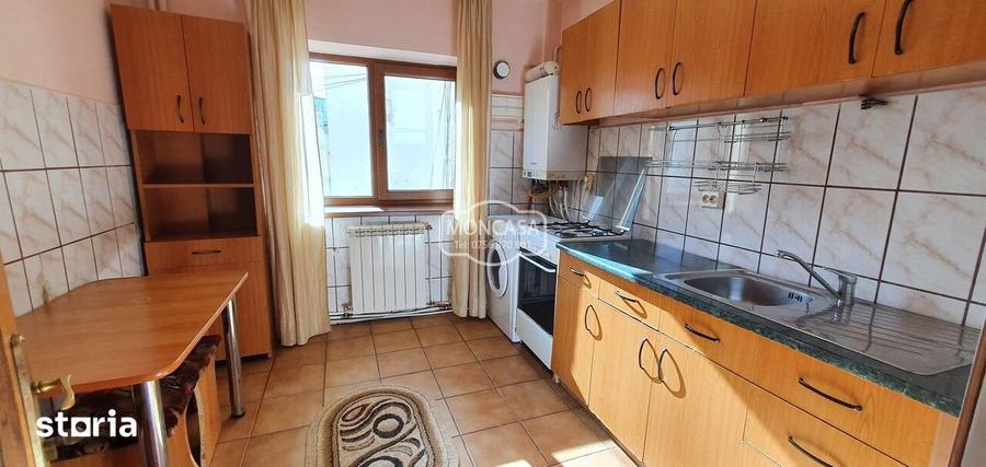 Apartament cu 2 camere semidecomandat în Central