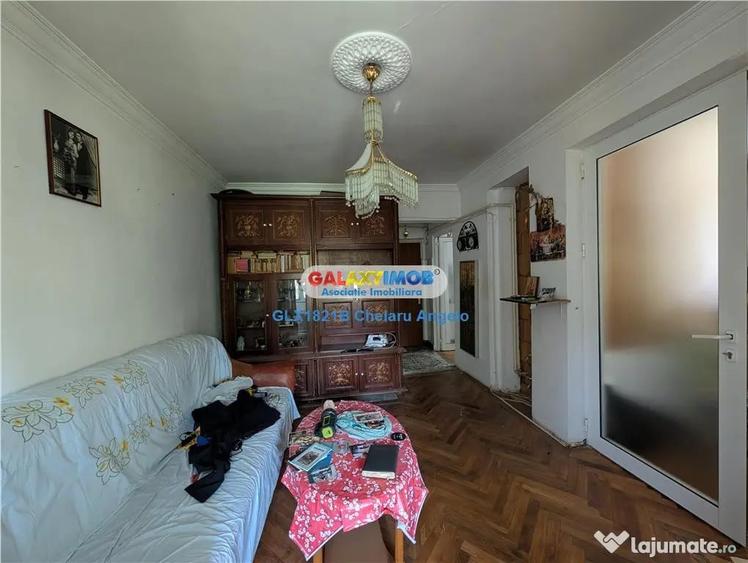 Apartament cu 2 camere semidecomandat în Teiul Doamnei