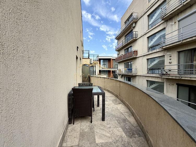 Apartament cu 4 camere decomandat, mobilat în Floreasca