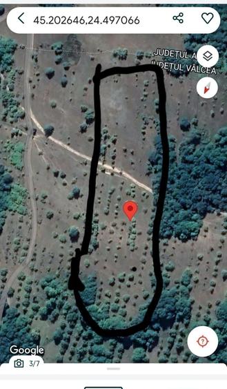 Teren de 9000 mp, în Urluiești
