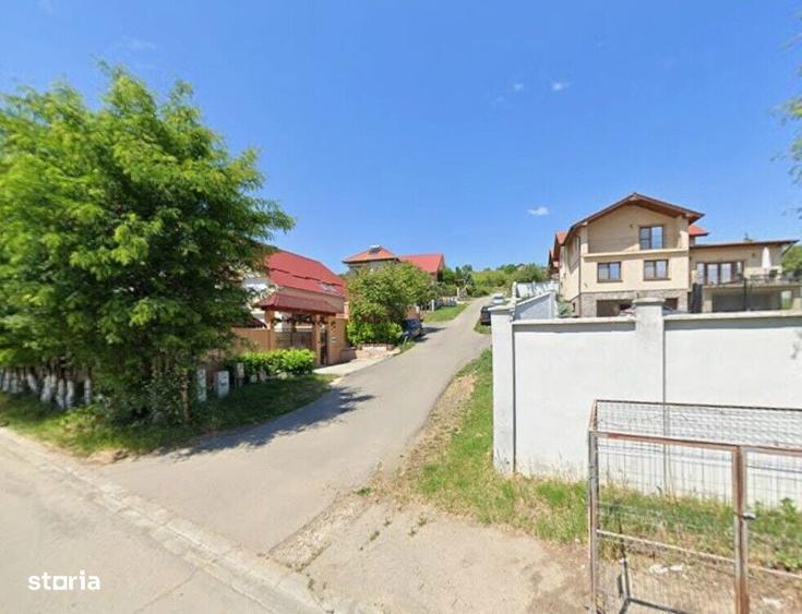 Teren de 3482 mp, în Podgoria