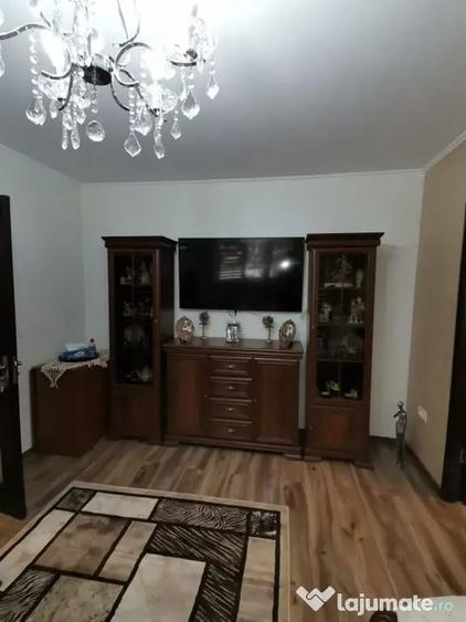 3 camere de inchiriat Tomis II - 2