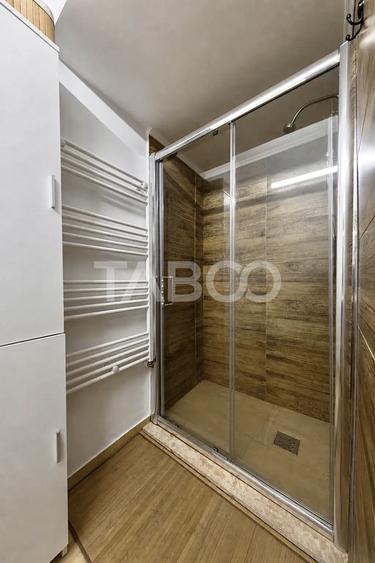 Apartament cu 2 camere semidecomandat, mobilat în Central