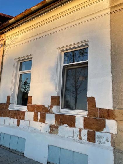 Casă cu 3 camere cu Teren 83 Mp în Semicentral