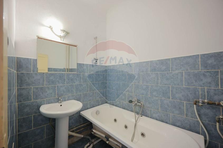 Apartament cu 2 camere decomandat în Decebal