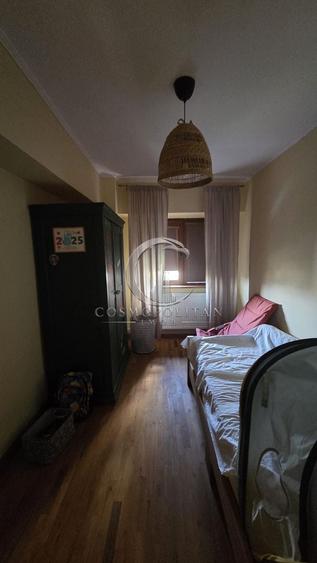 Apartament cu 3 camere în Unirii Centru