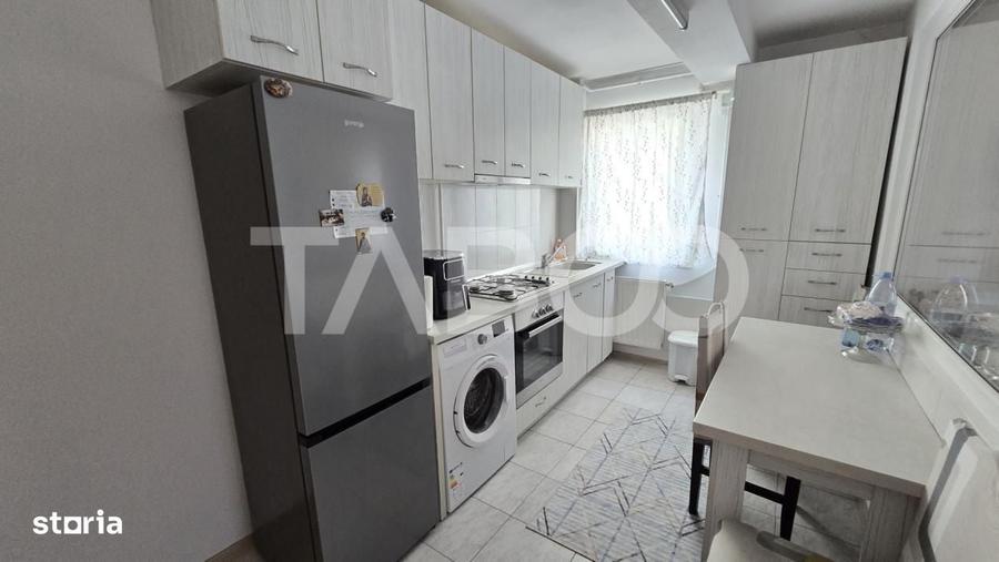 Apartament cu 3 camere decomandat în Central
