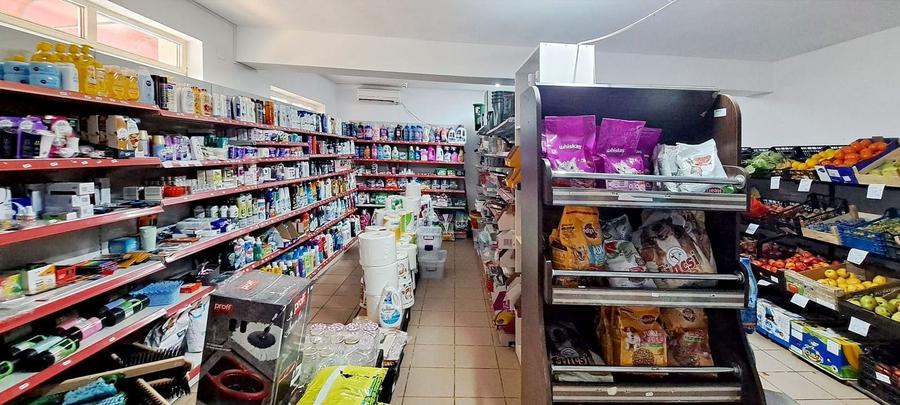 Spațiu comercial, de 100 mp, în Sud