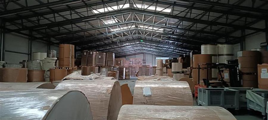 Spațiu industrial, de 800 mp, în Ștefăneștii de Jos
