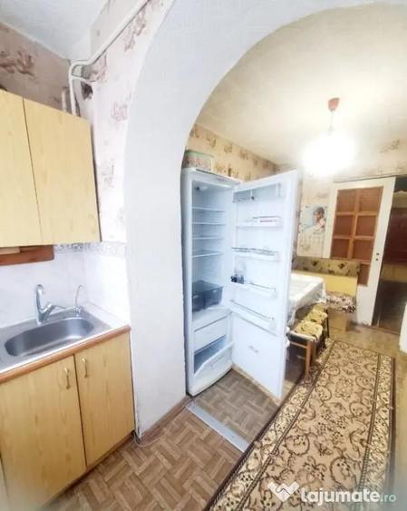 Apartament cu 2 camere decomandat în Pantelimon
