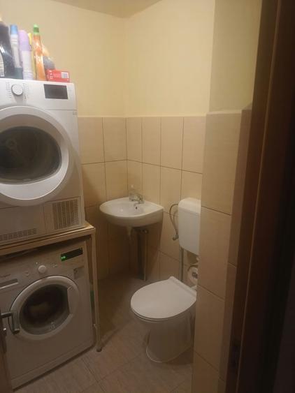 Apartament cu 4 camere decomandat în 6 Vânători