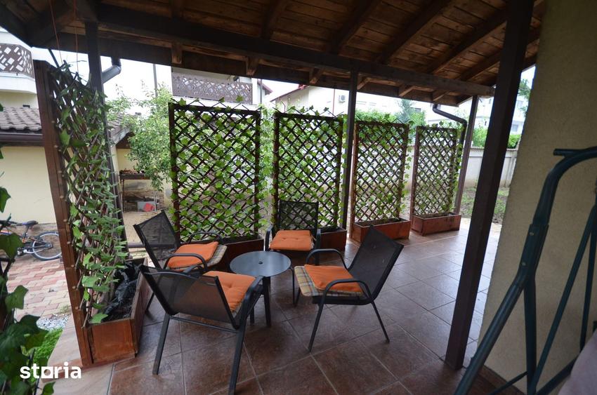 Casă cu 6 camere cu Teren 500 Mp în Central