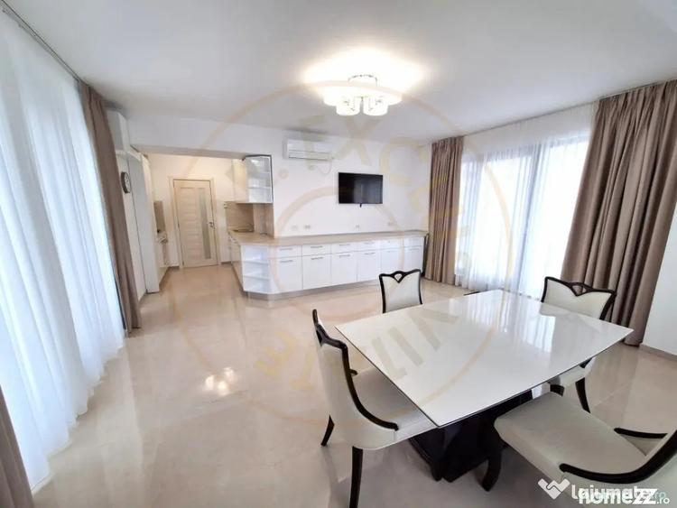 Apartament cu 4 camere decomandat, mobilat în Craiovei