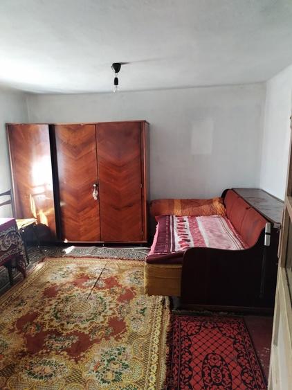 Casa de vanzare Titu(Salcuta) - 3 camere, teren 920 mp - 1