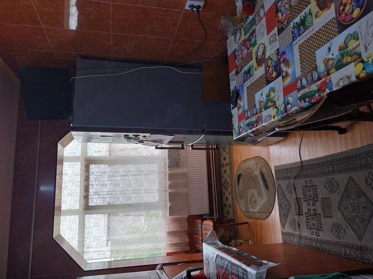 Apartament cu 3 camere decomandat în Ultracentral