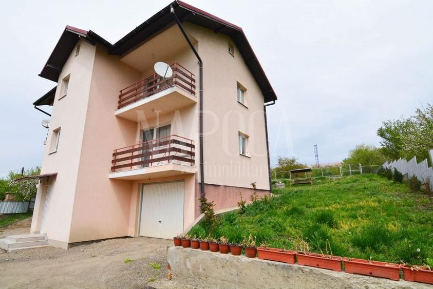 Casă individuală cu 5 camere cu Canalizare în Iris