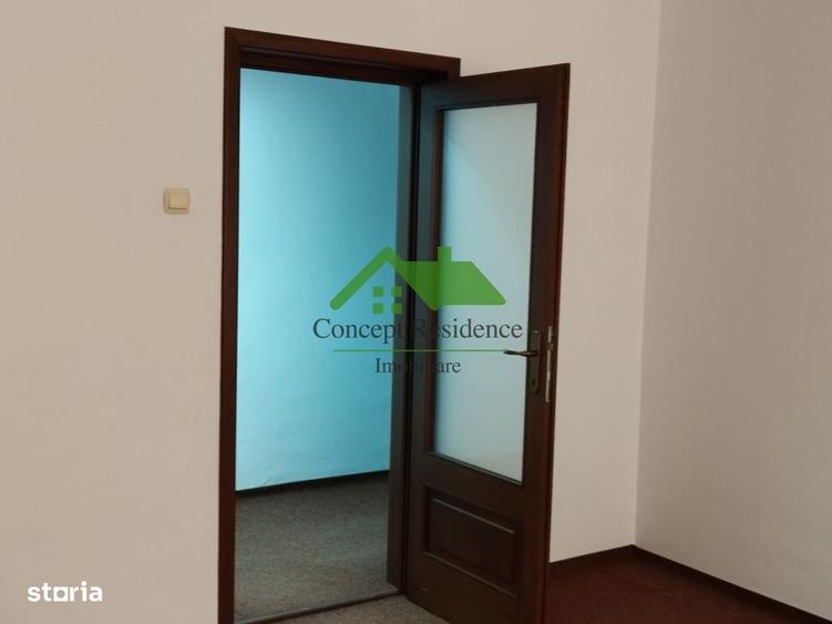Garsonieră decomandată în Central