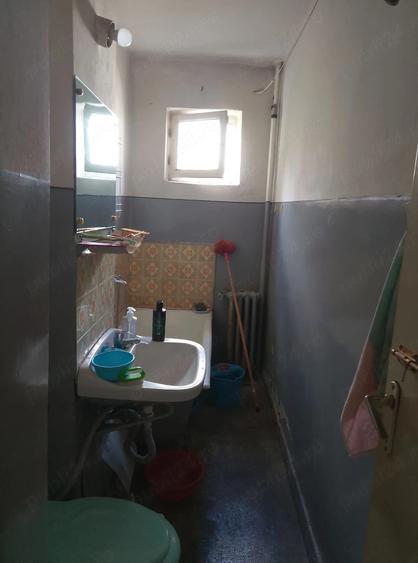 Apartament cu 2 camere semidecomandat în Rogerius