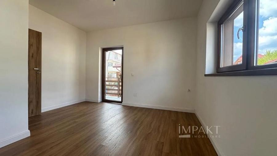 Casă cu 3 camere în Florești