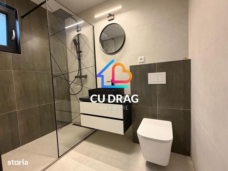 Apartament cu 4 camere, mobilat în Central