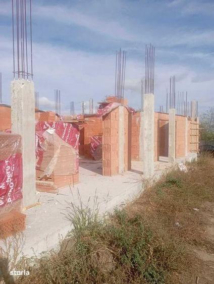 Teren de 1500 mp, în Murighiol