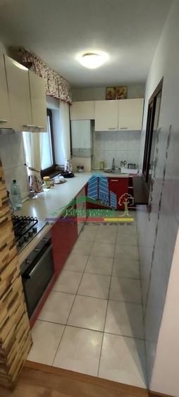 Vand apartament 2 camere 56 mp, zona Piata - 5