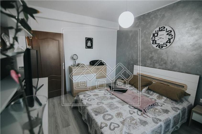 Ap. cu 3 camere,  2 balcoane si gradina - Zona Turnisor - 3