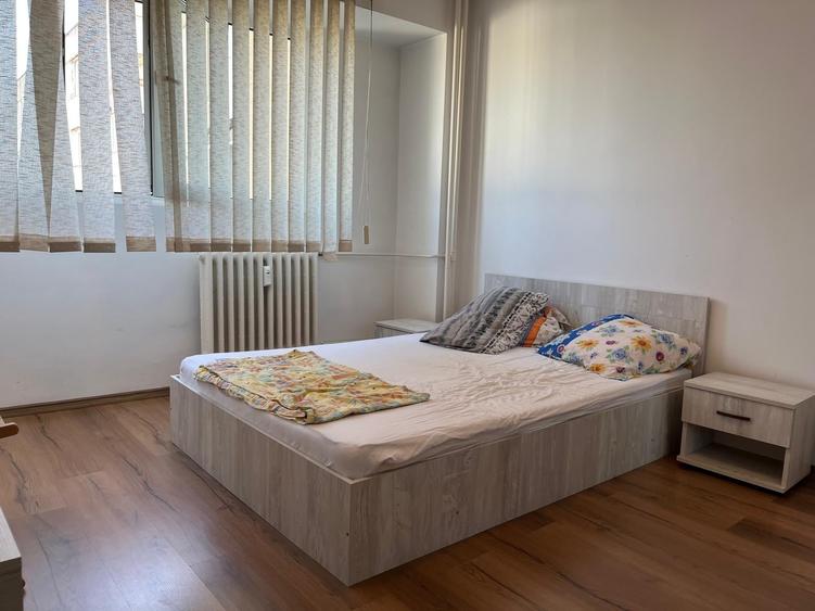 Apartament cu 2 camere semidecomandat în Drumul Taberei