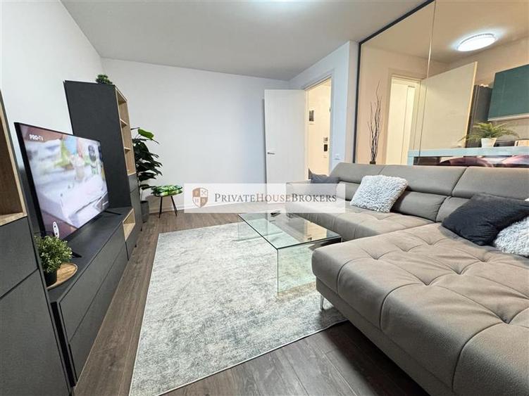 Apartament cu 2 camere decomandat, mobilat în Aviației