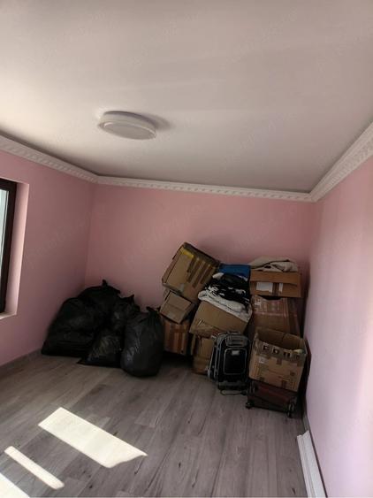 Casă cu Teren 700 Mp în Central