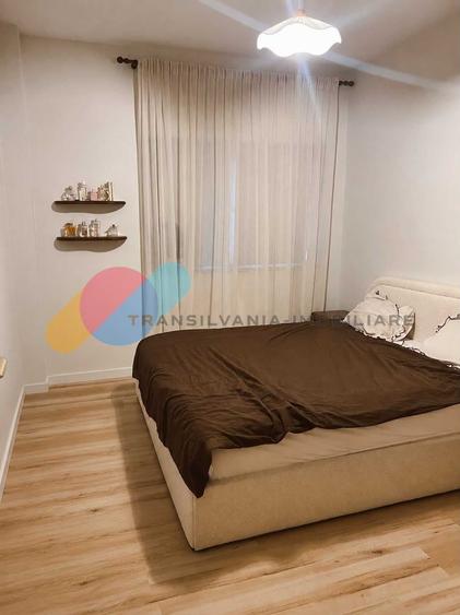 Apartament cu 3 camere semidecomandat în Apahida