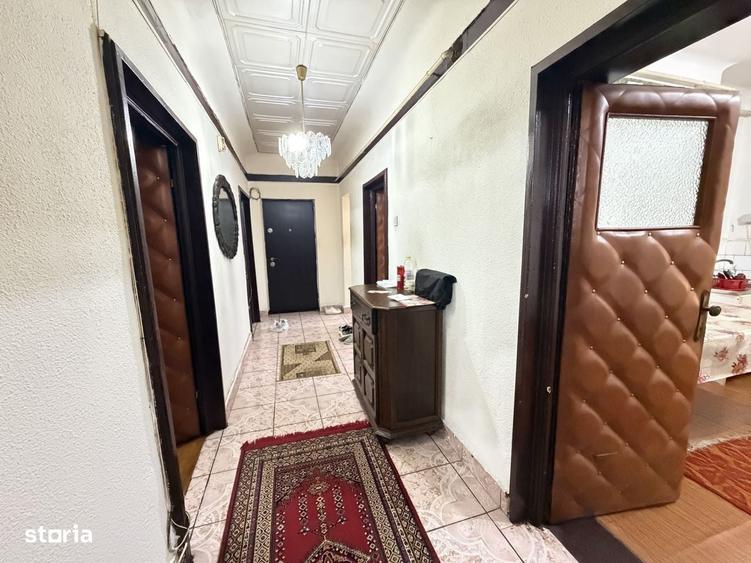 Apartament cu 3 camere decomandat în Ștefănești