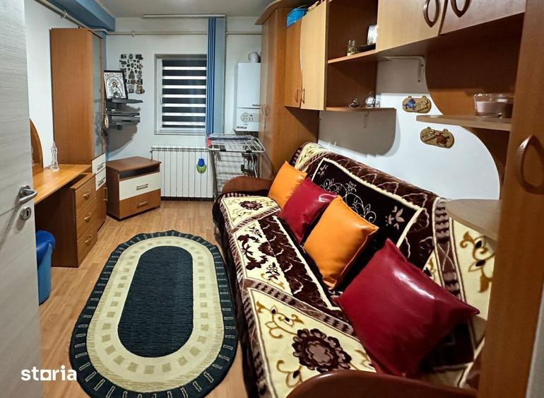 Apartament cu 2 camere, mobilat în Central