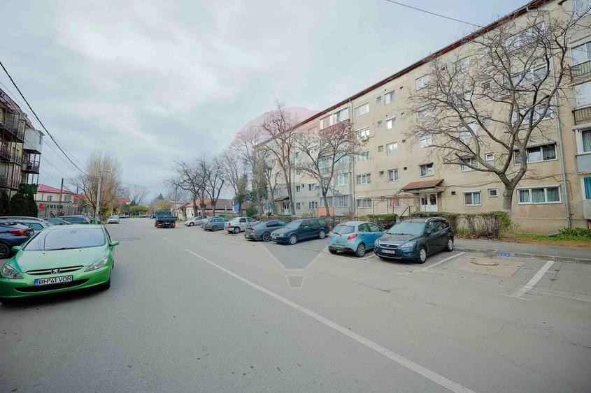 Apartament cu 2 camere de vânzare în zona Velența - 11