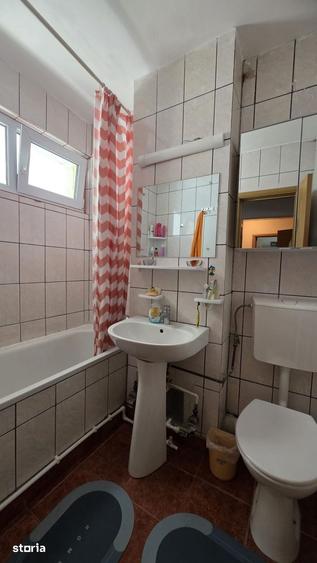 Apartament cu 2 camere decomandat în Dristor