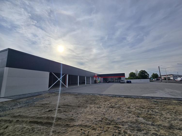 Spațiu comercial, de 150 mp, în Central