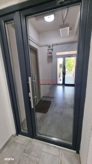 Apartament cu 3 camere în Metalurgiei