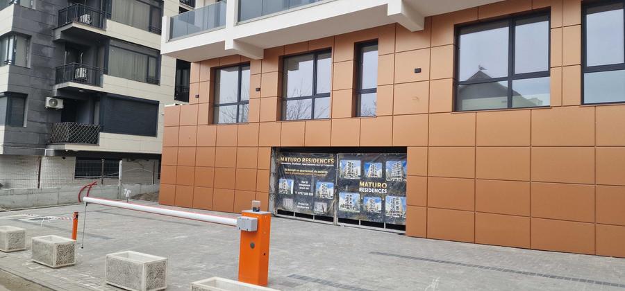 Apartament cu 2 camere decomandat în Palazu Mare