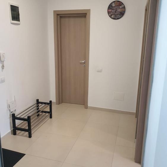 Apartament cu 2 camere decomandat, mobilat în Politehnica