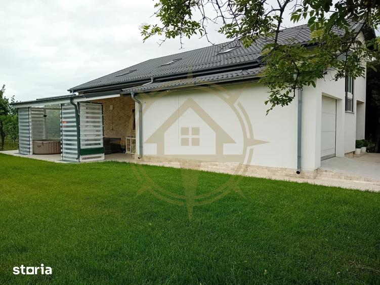 Casă cu 6 camere cu Teren 665 Mp în Corbeanca