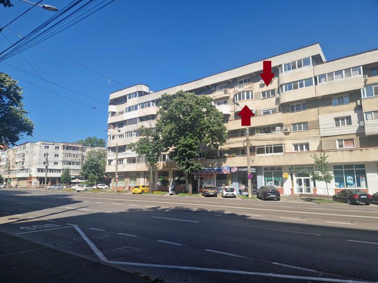 Apartament cu 3 camere decomandat în Central