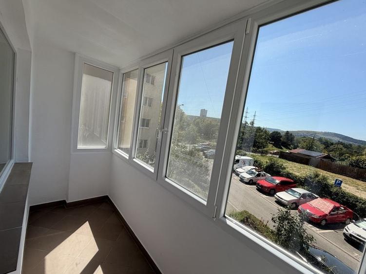 Apartament cu 2 camere decomandat în Baciu