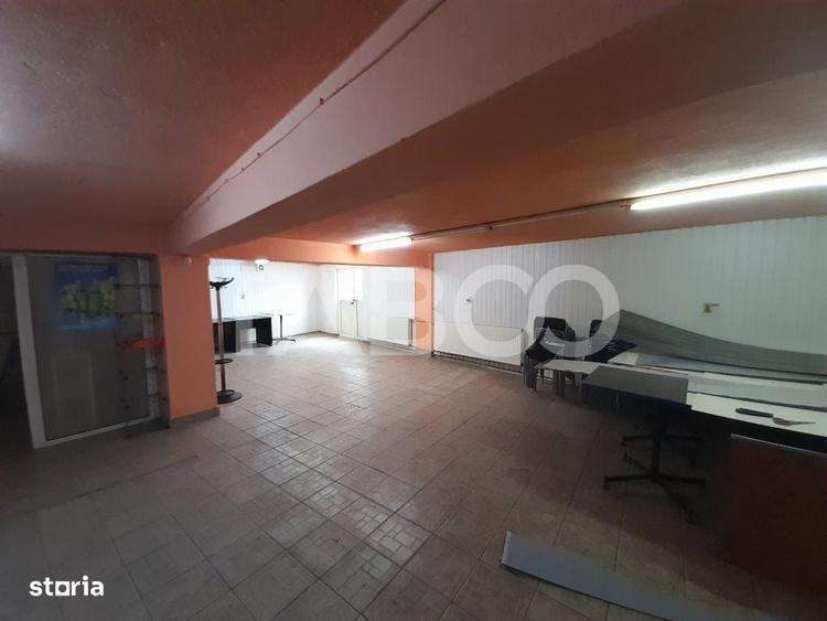 Spațiu comercial, de 2,300 mp, în Turnișor